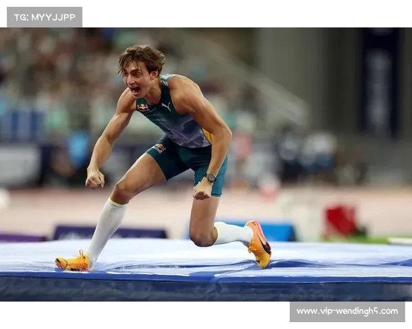 杜普兰蒂斯以6米15成功卫冕男子撑竿跳高刷新赛季最佳成绩